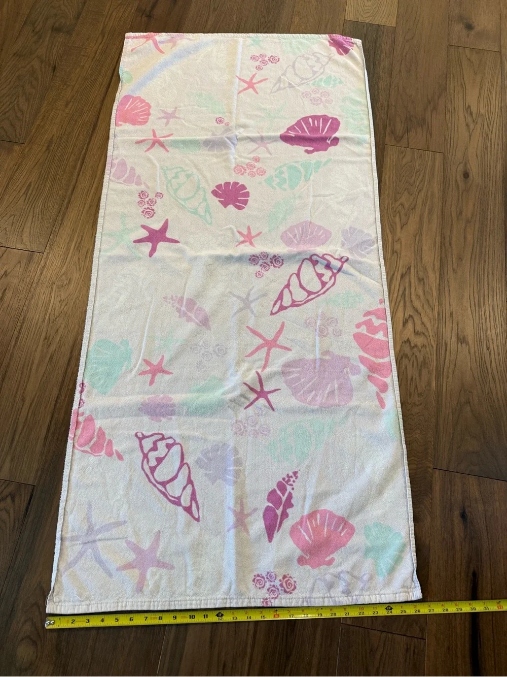 Mainstays Seashell Beach Towel Pink Purple Mint 28x60